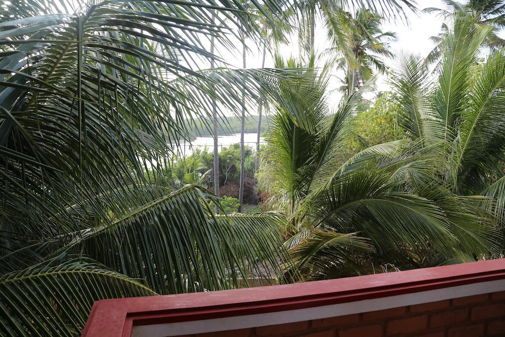 Lonely Beach Resort Tangalle Zimmer foto
